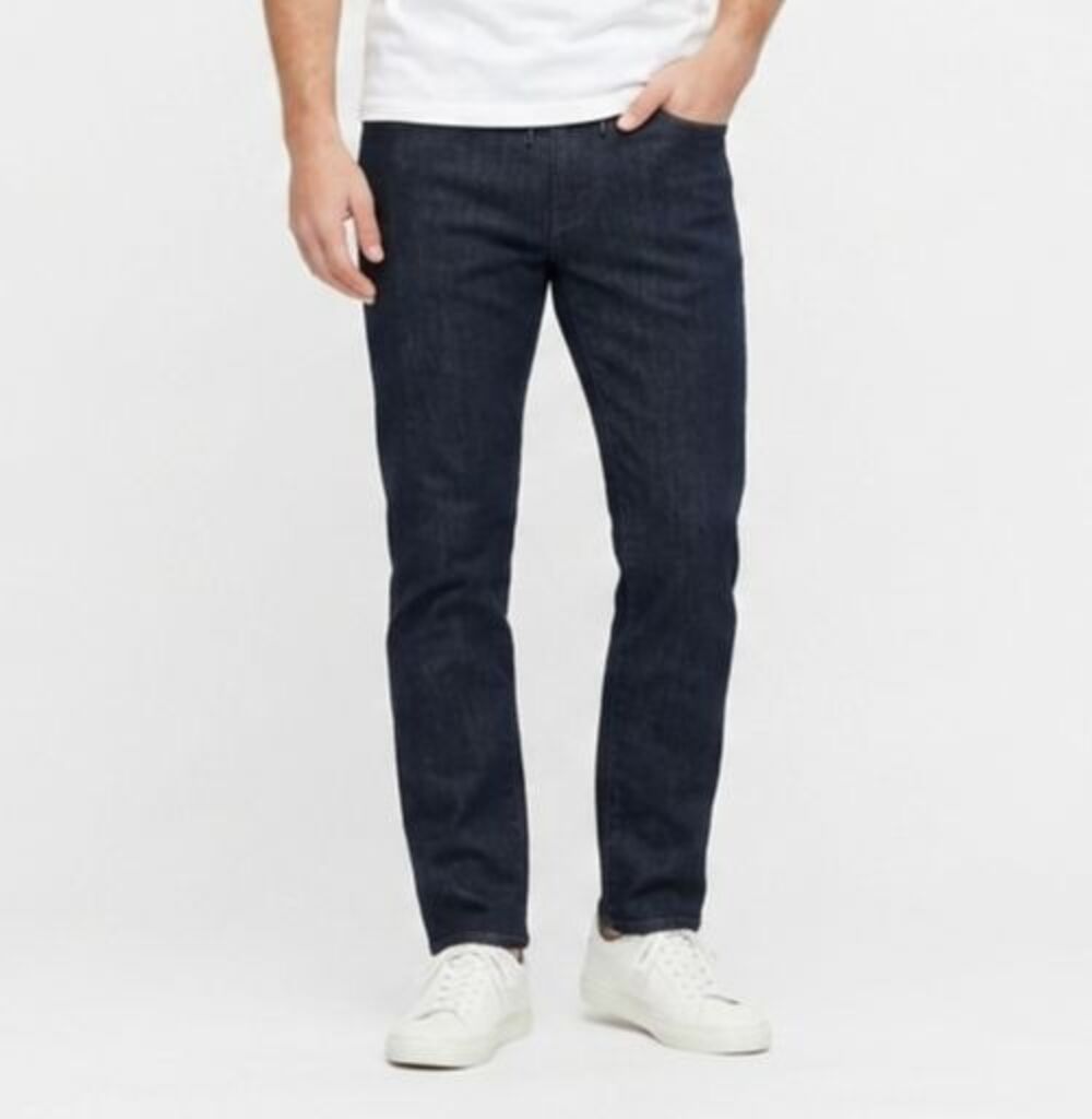 UNIQLO EZY Ultra Stretch Jeans Mens M 30x24 Dark Wash Slim Tapered Elastic EUC